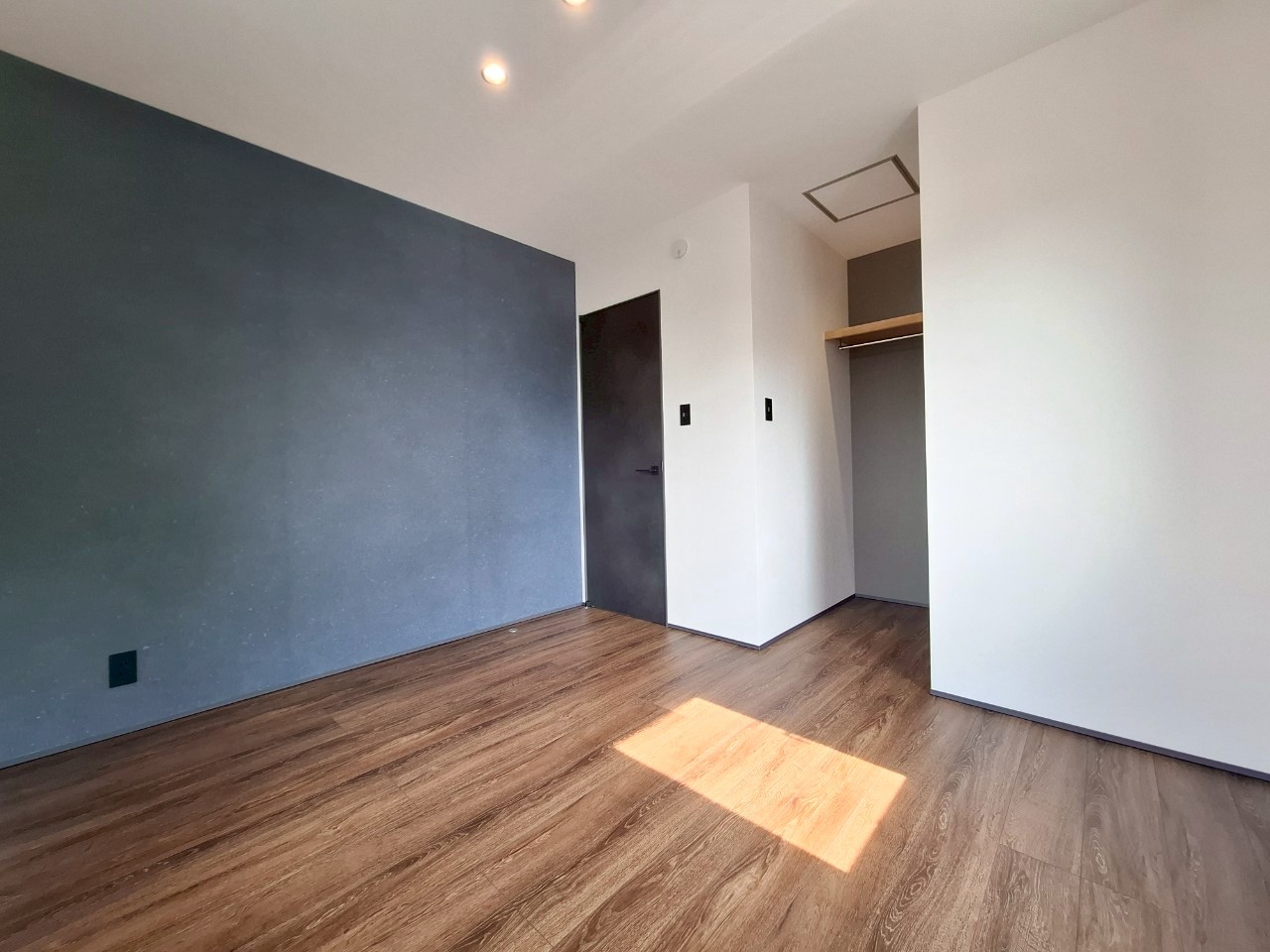 デニム端材の主賓室